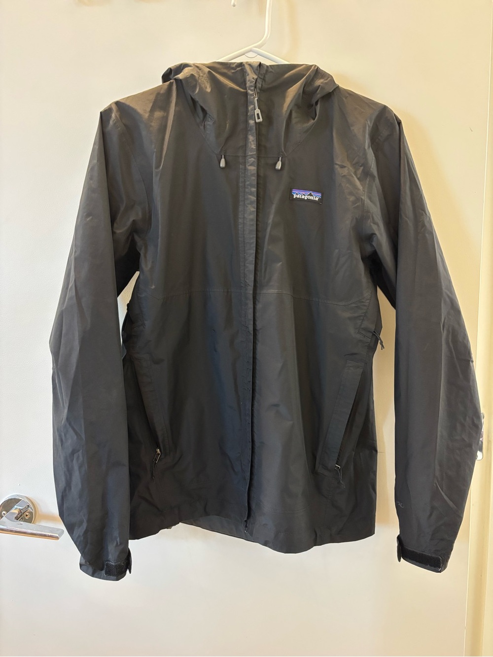 Patagonia Men’s S Torrentshell H2No Rain Jacket Black 83802 SP17
